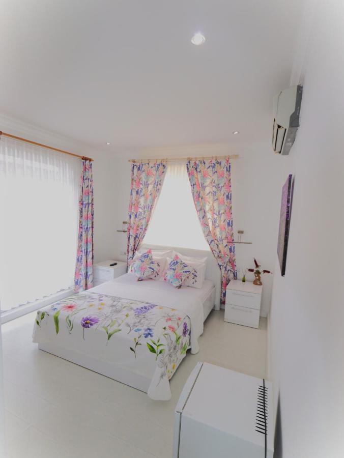 Denizkizi Butik Otel Küçükkuyu Exteriér fotografie